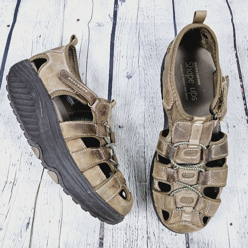 SKECHERS | Shape-Ups vintage discontinued fisherman sandals